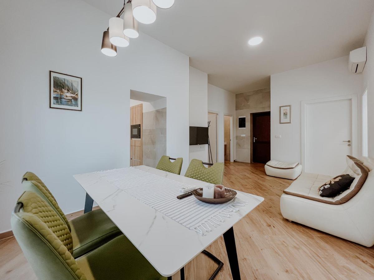 Apartment Papedoni Пула Екстер'єр фото